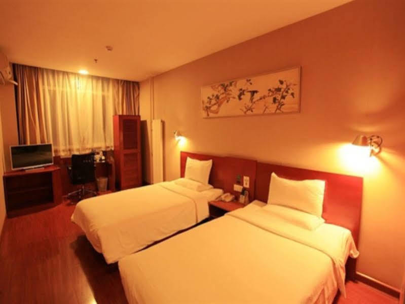 Ji Hotel Xuanwumen Пекин Екстериор снимка